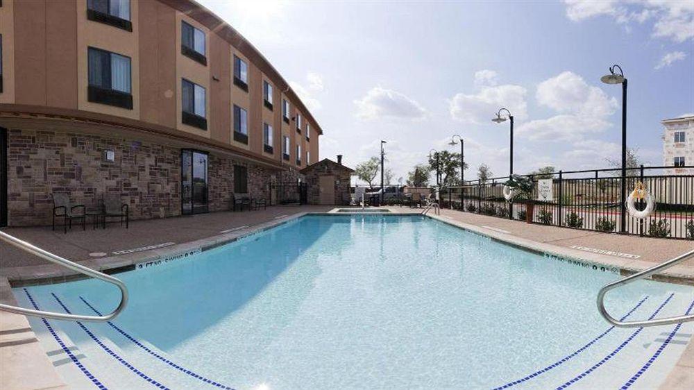 Red Lion Inn & Suites Mineral Wells Exterior foto